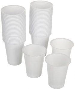 por>Plastic Cups (50 pack)